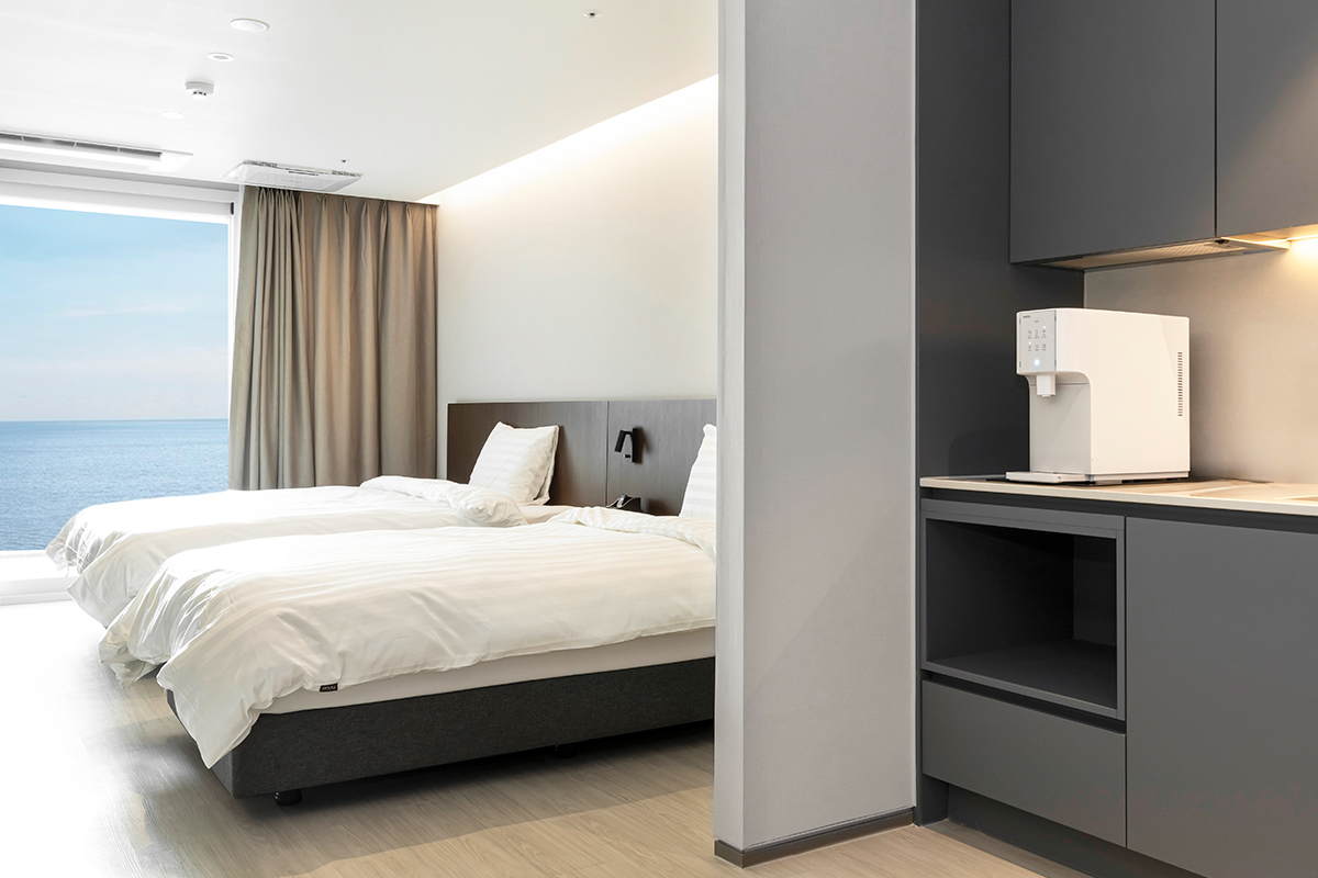 교원 웰스(Wells), ‘파나크 호텔’에 정수기 274대 공급…B2B 저변 확대