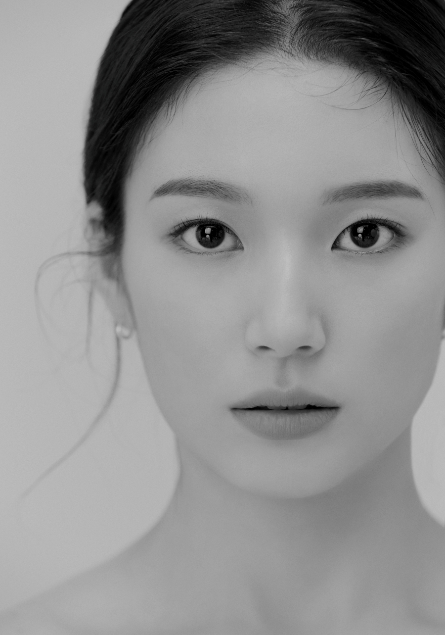 한동희, 영화 ‘검은 수녀들’ 출연…장르 경계 넘나드는 넓은 스펙트럼