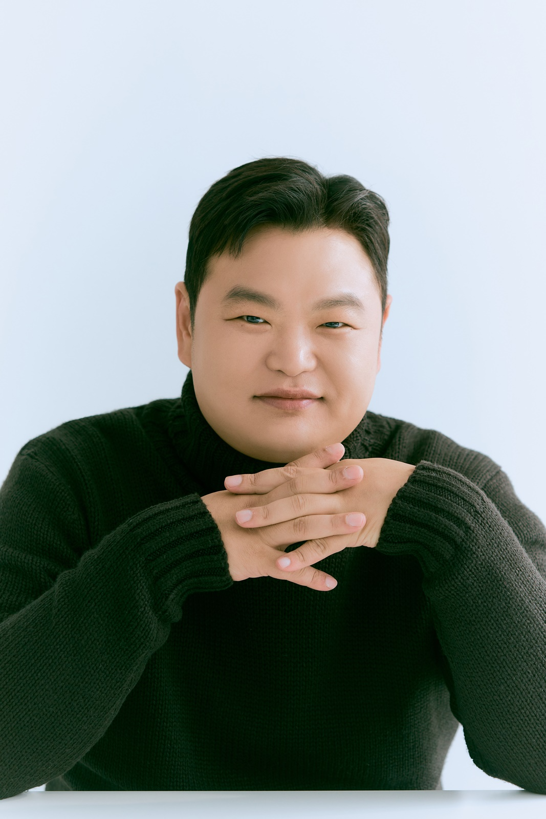 고규필, 스프링이엔티와 전속계약 체결…활발한 활동 예고