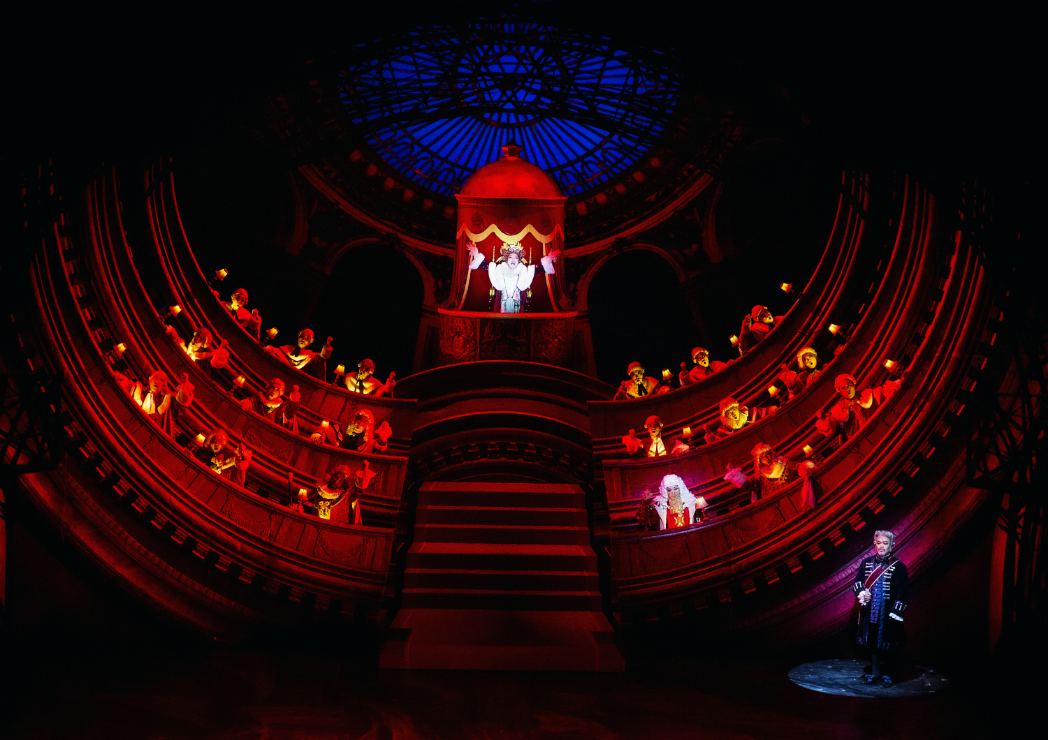 개막 D-DAY 뮤지컬 ‘웃는 남자’, 박은태X이석훈X규현X도영이 선사하는 화려한 무대