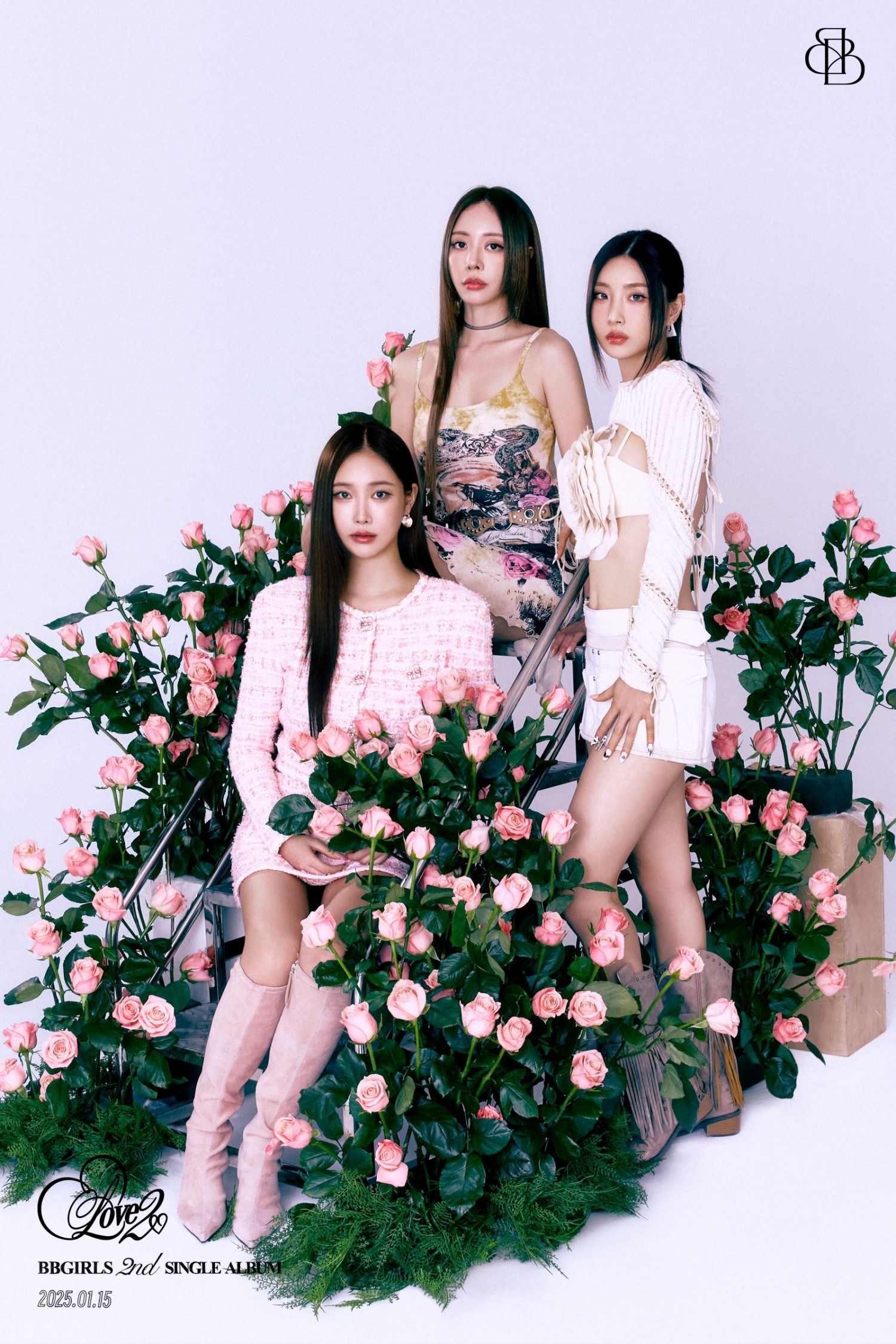 브브걸, 싱글 'LOVE 2' 단체 콘셉트 포토 오픈…‘빈틈없는 비주얼→독보적 아우라’