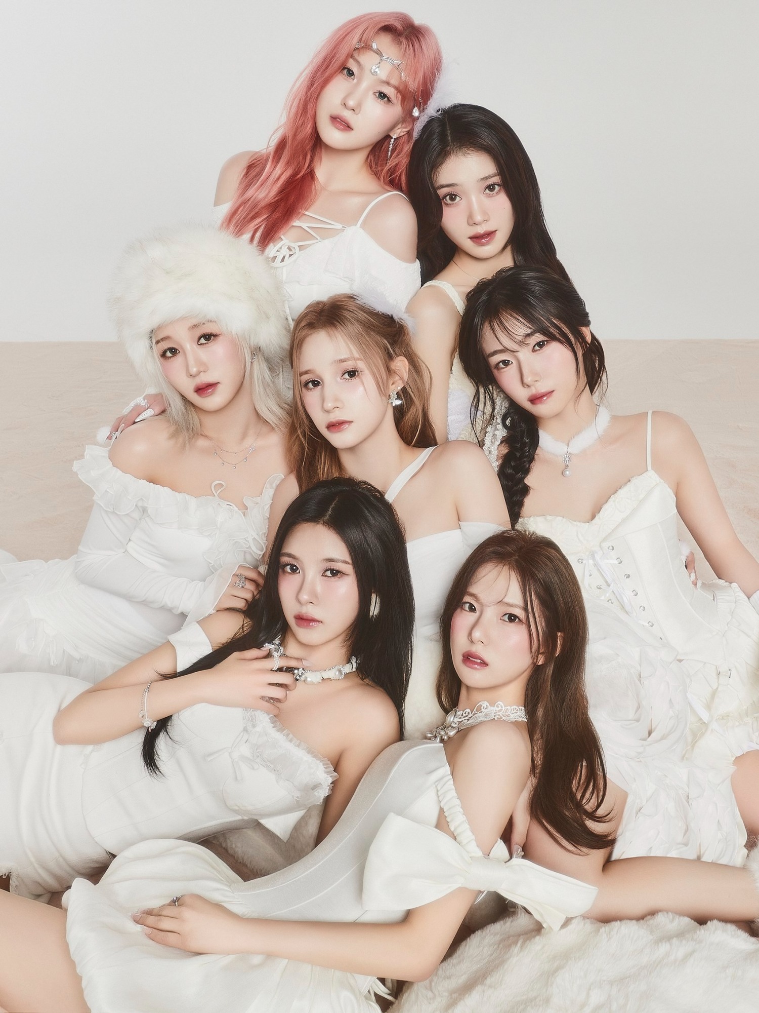 케플러, 英 음악 매거진 NME 집중 포커스…“미지의 영역으로 나아가려는 의지를 보여주는 그룹”