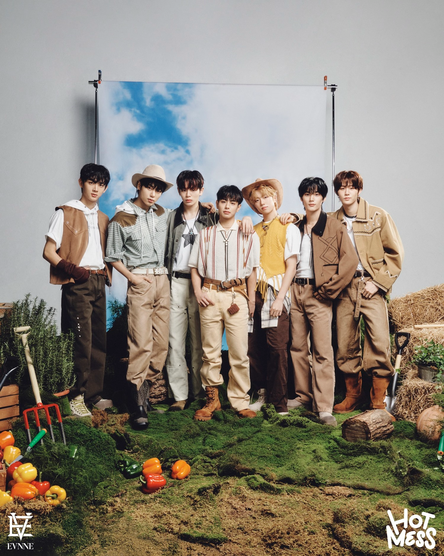 이븐(EVNNE), ‘여유+시크’ 미니 4집 콘셉트 포토 첫 공개…출구 없는 매력돌