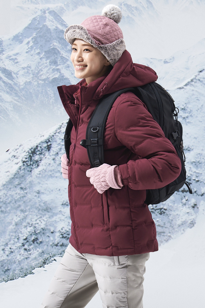 레드페이스, 보온력에 화사함 갖춘 겨울 여성 산행룩 출시