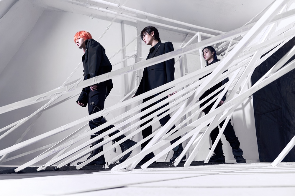 13파운드, 17일 ‘뮤직뱅크’ 끝으로 데뷔 앨범 활동 종료···새 음악 작업 돌입