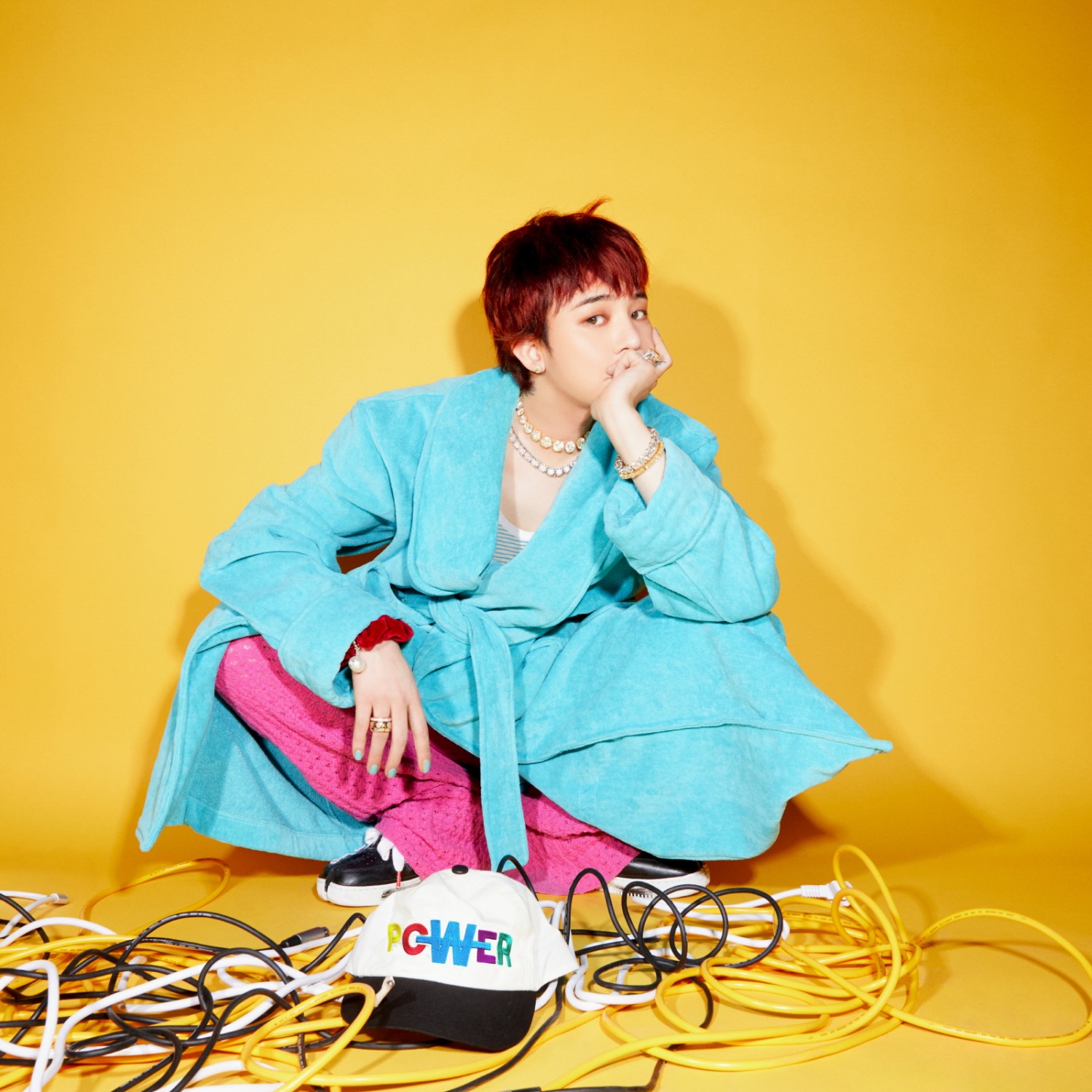 G-DRAGON, 佛 ‘노란 동전 모으기 자선 행사’ 참여…‘선한 영향력 전파’