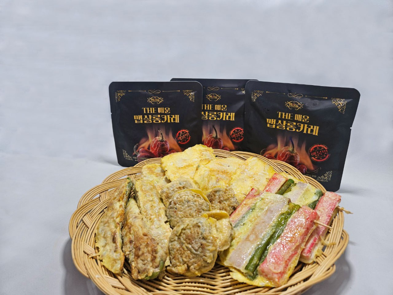 'THE 매운 맵살롱카레', 매운 카레 시장에 돌풍...출시 한달만에 1만개 판매 돌파