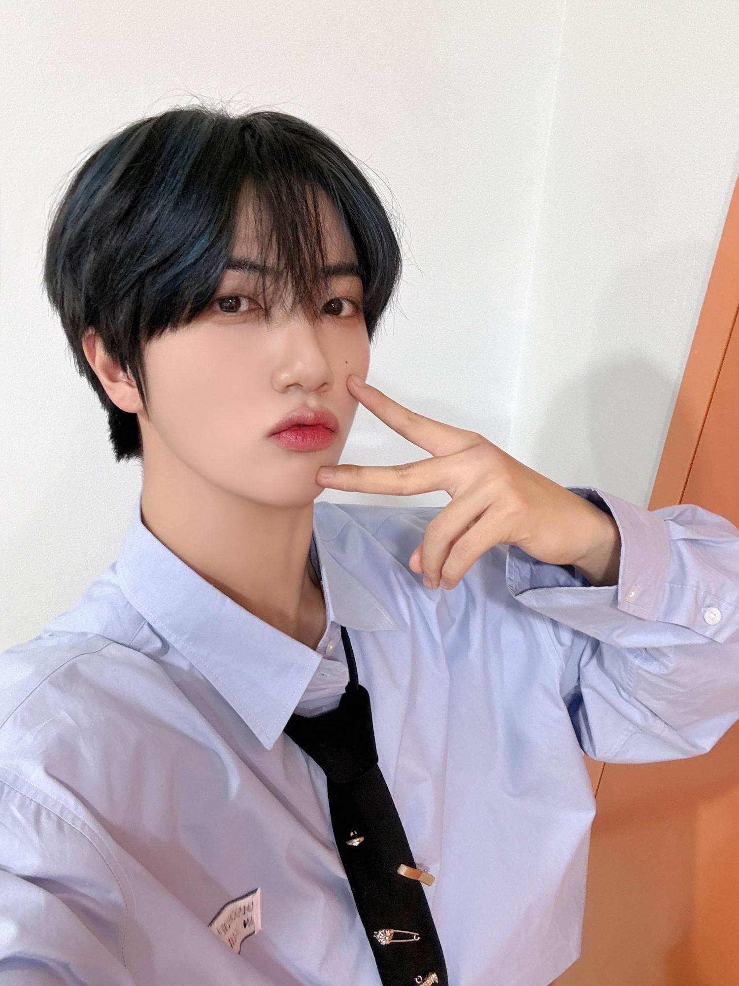 크래비티 원진, ‘복면가왕’ 복을 품은 뱀이었다…윤상→유영석 극찬 받은 '붐 붐 베이스'