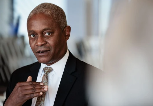 (상보) 연준 보스틱 “다음 금리인하 때까지 한동안 기다리길 원해”