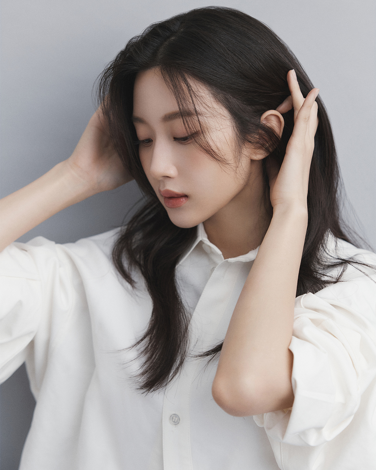 문가영, 위버스 단독 커뮤니티 오픈…안방극장 컴백 앞두고 글로벌 행보 박차