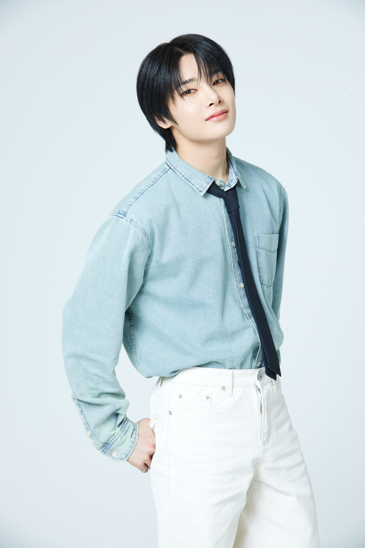 스트레이 키즈 아이엔, 생일 맞아 총 1억 원 기부…“팬분들께 받은 큰 사랑 나눌 수 있어 감사”