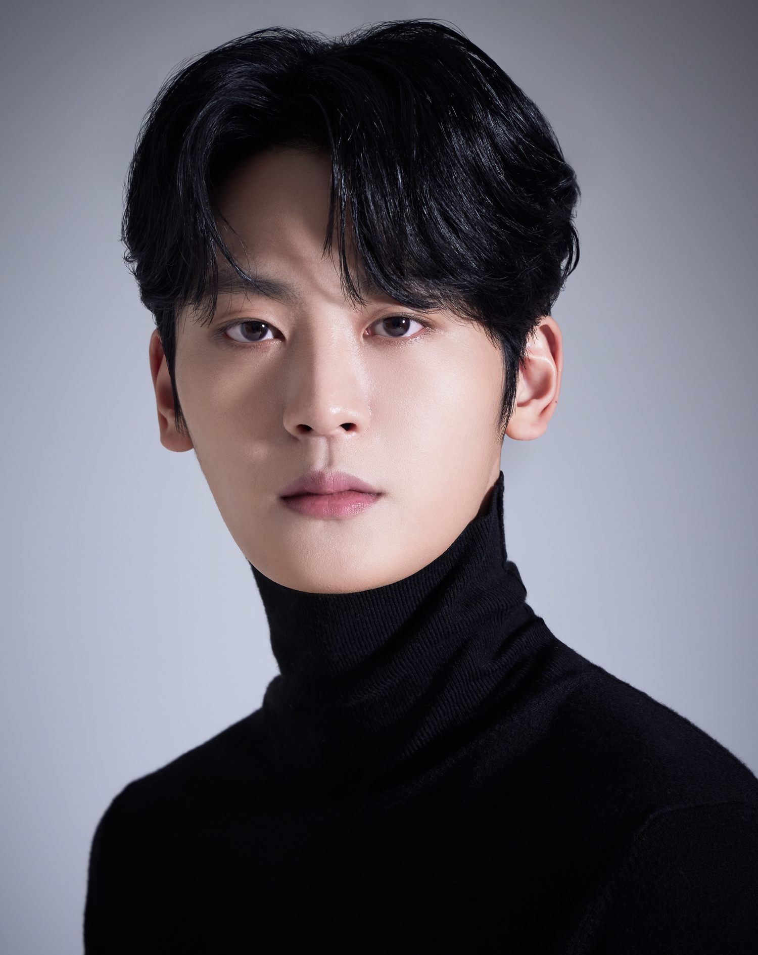 김선민, 맨오브크리에이션과 전속계약 체결…강태오X서강준X이태환과 한솥밥