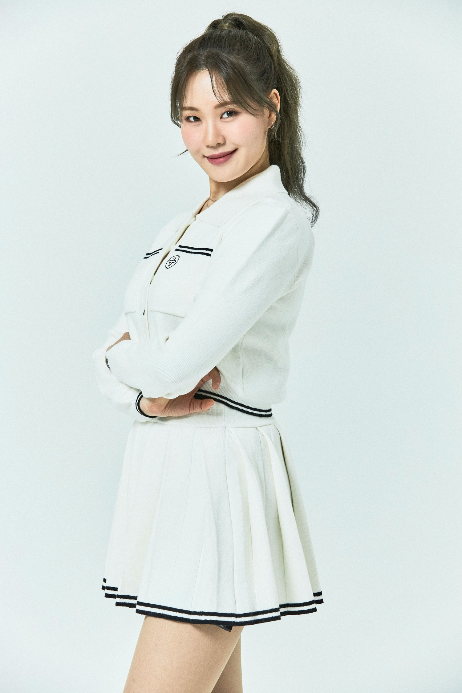 엄지윤, 방송가 뜨거운 러브콜…대세 엔터테이너 입증