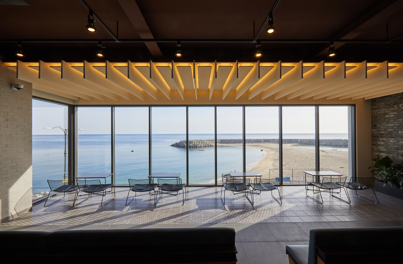 밸런타인데이, 소중한 사람과 드라이브 떠나기 좋은 할리스 매장 추천