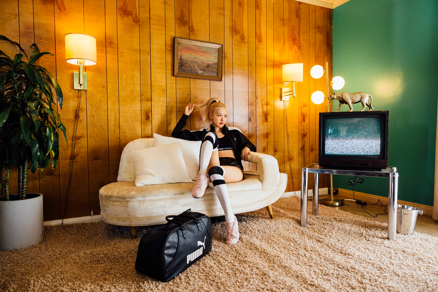 푸마, 로제와 함께 새로운 ‘스피드캣’ 캠페인 화보 공개