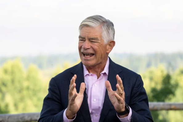 (상보) 연준 하커 "금리동결 선호...정책 여전히 제약적"