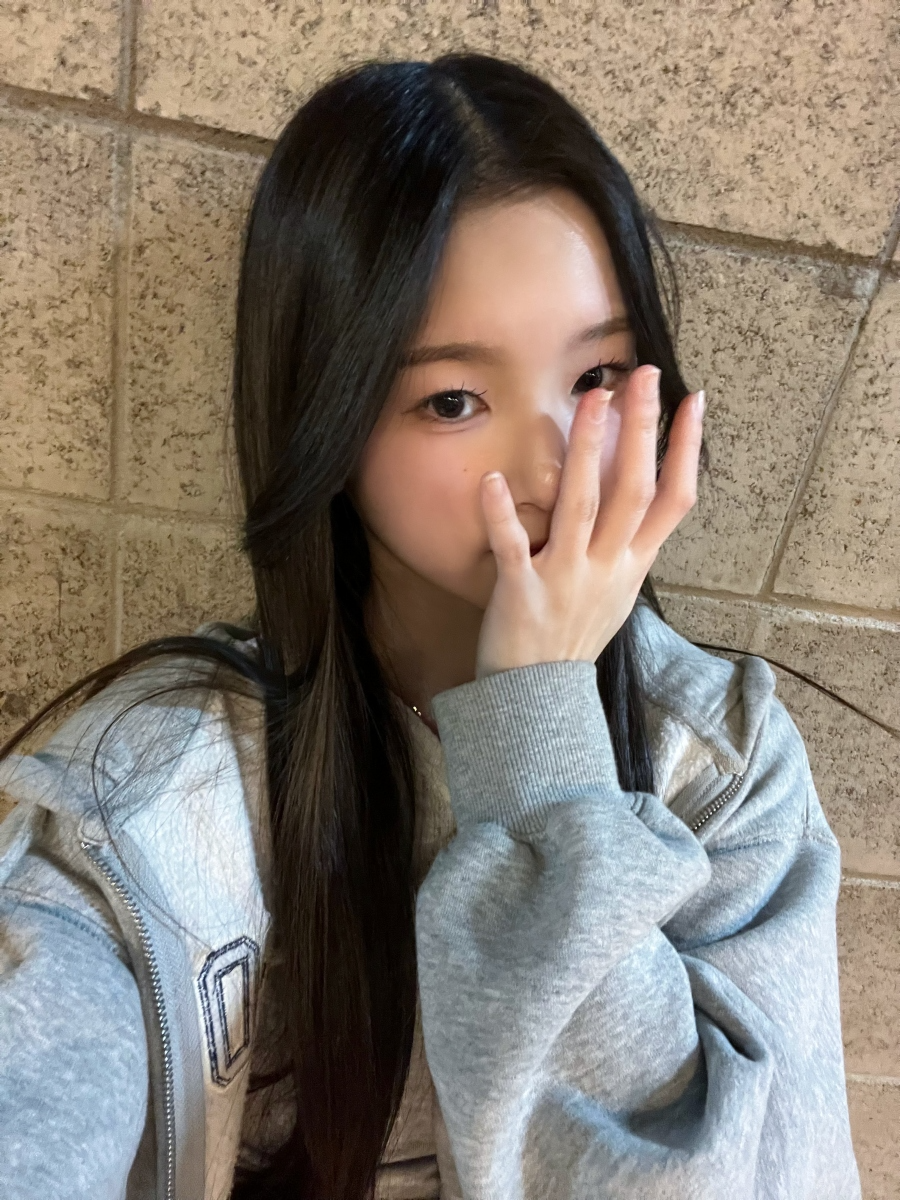 프로젝트H, 다섯 번째 멤버 이안 공개…팔색조 매력 '시선 집중'