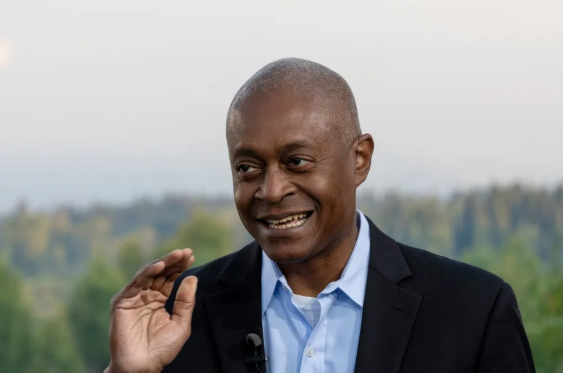 (상보) 연준 보스틱 "금리인하 일시중단 지지...트럼프 정책의 세부내용 기다려야"