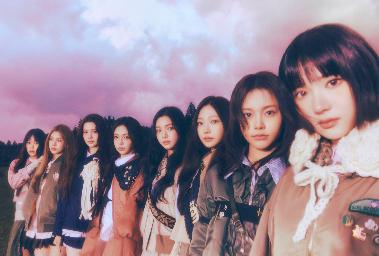 하츠투하츠, 첫 싱글 새 티저 이미지 공개…숲속에서 자아낸 몽환적 무드