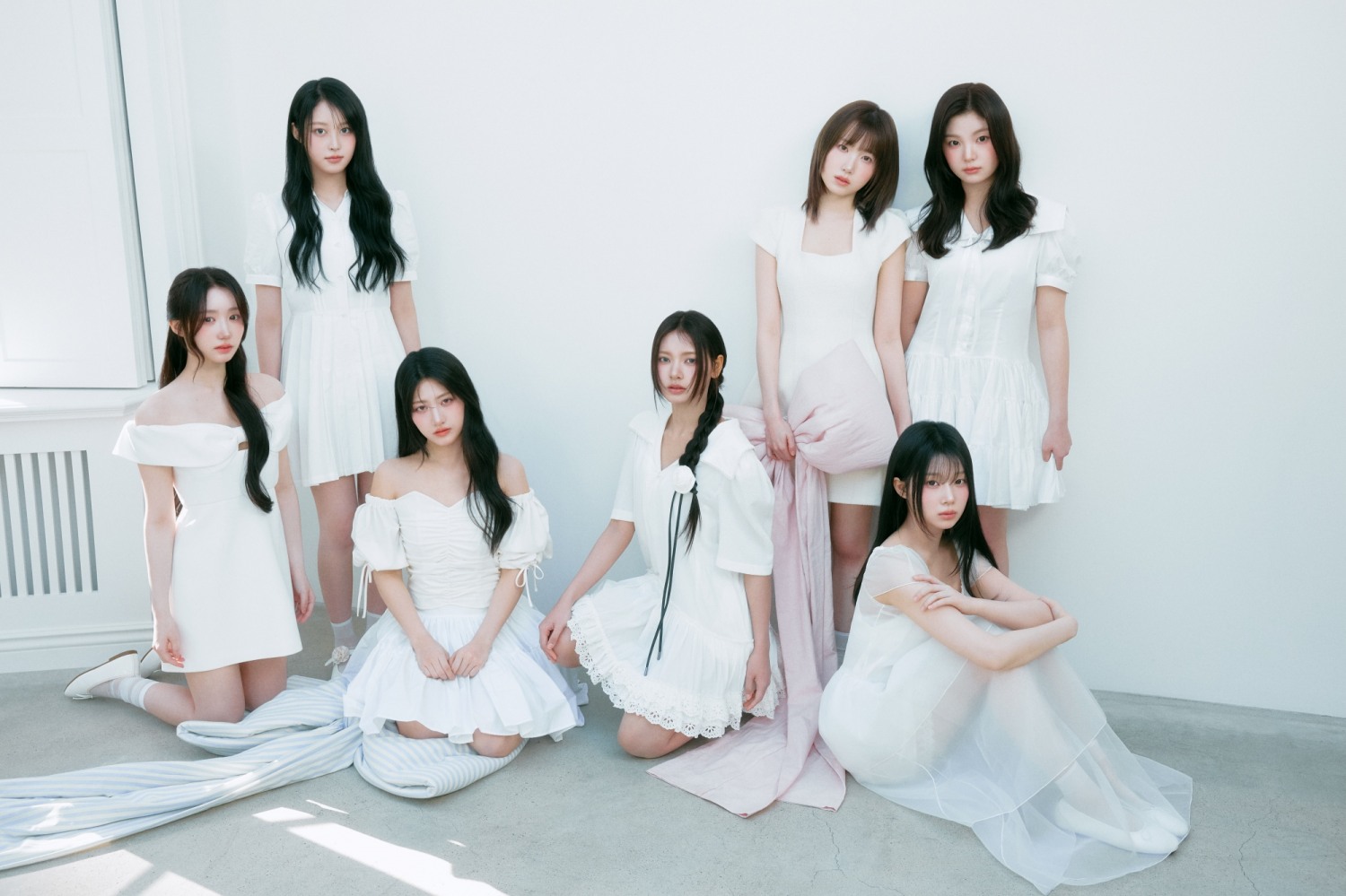 세이마이네임, 극강의 청순미로 팬심 저격…두 번째 EP 단체 콘셉트 포토 공개