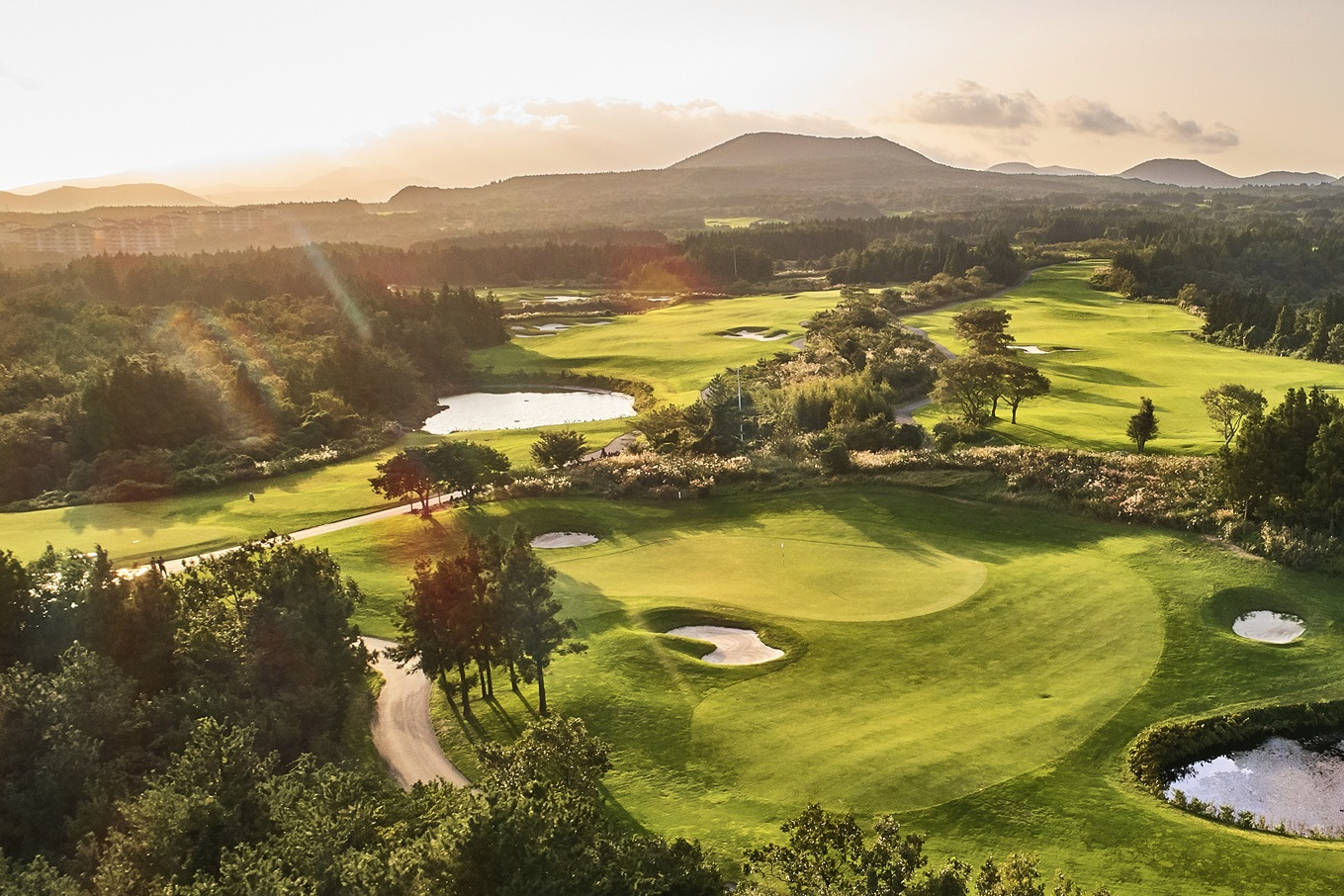 해비치 컨트리클럽 제주, ‘프로 동반 레슨 투어’ 프로그램 선봬…‘전문적인 레슨 받으며 라운드 경험’