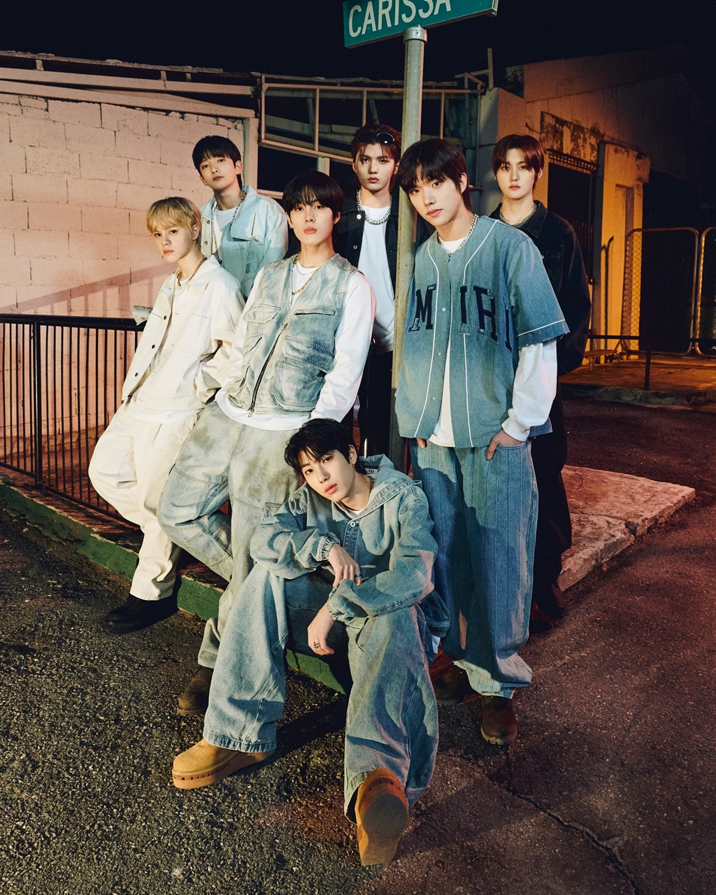 아크, 미니 2집으로 자체 초동 기록 경신…괄목할 성장세 입증