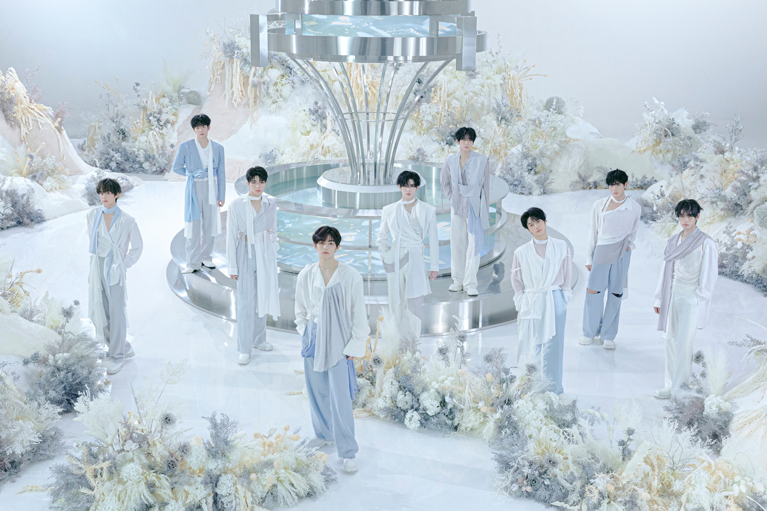 제로베이스원, 27일 ‘엠카운트다운’ 출격…신곡 '블루' 컴백 무대 첫 공개