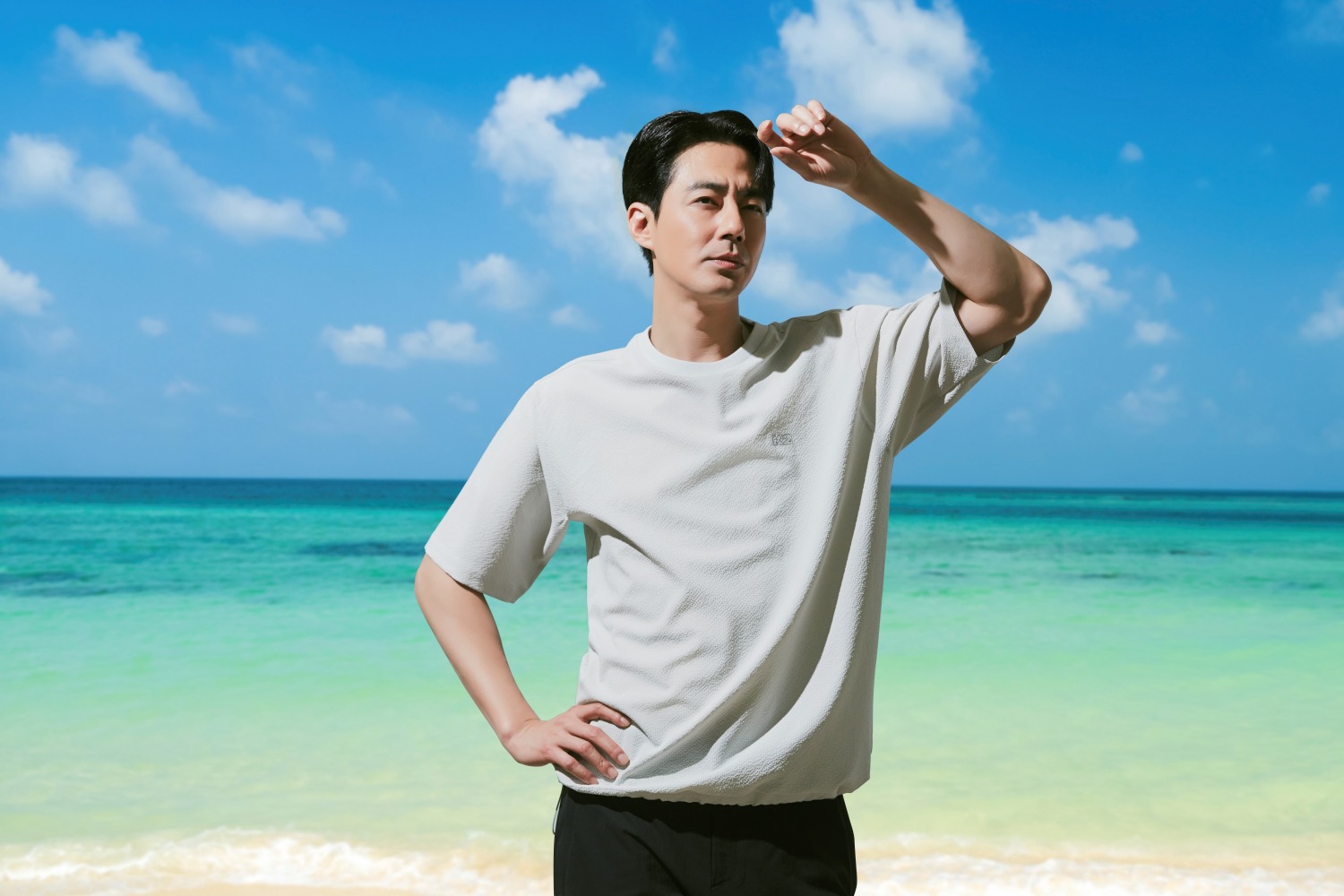 K2, 조인성과 함께한 25SS 아웃도어 화보 공개