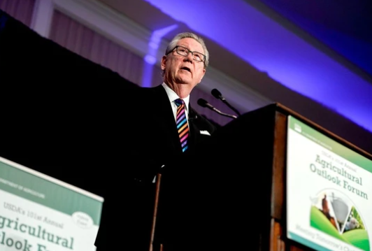 (상보) 연준 슈미드 "성장 우려 및 인플레 사이에서 균형 맞춰야 할 수도"