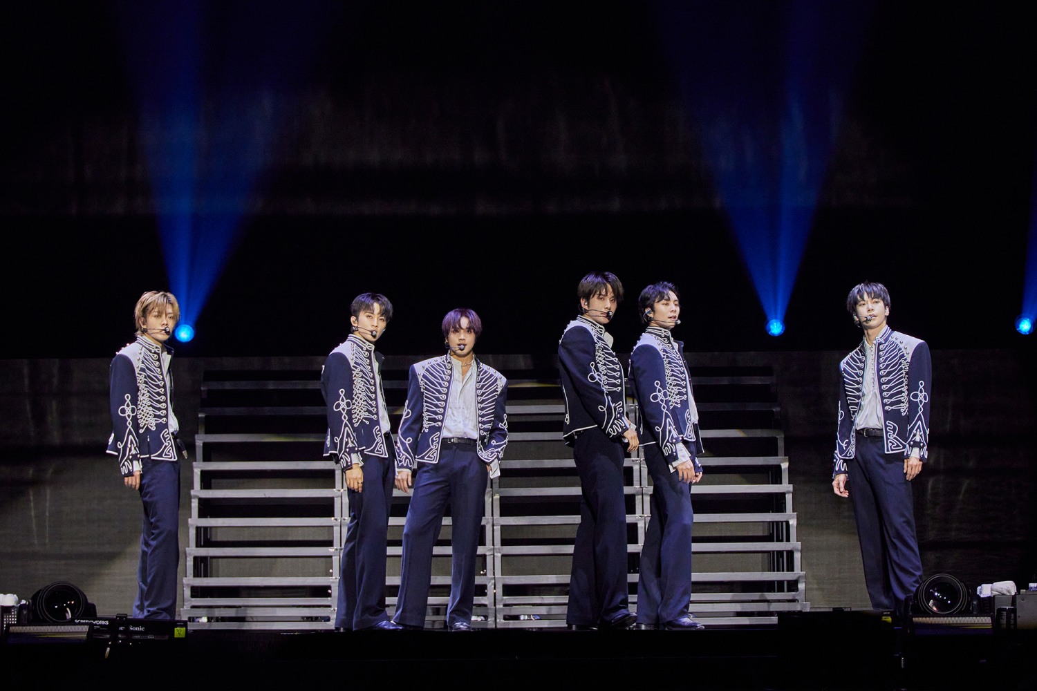 NCT 127, 美 뉴어크서 단독 콘서트 100회 축포…열기와 감동 가득