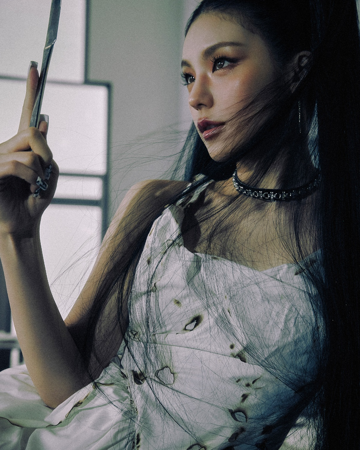 ‘솔로 데뷔 디데이’ ITZY 예지, 미니 1집 'AIR' 10일 발매…설렘 지수 최고조