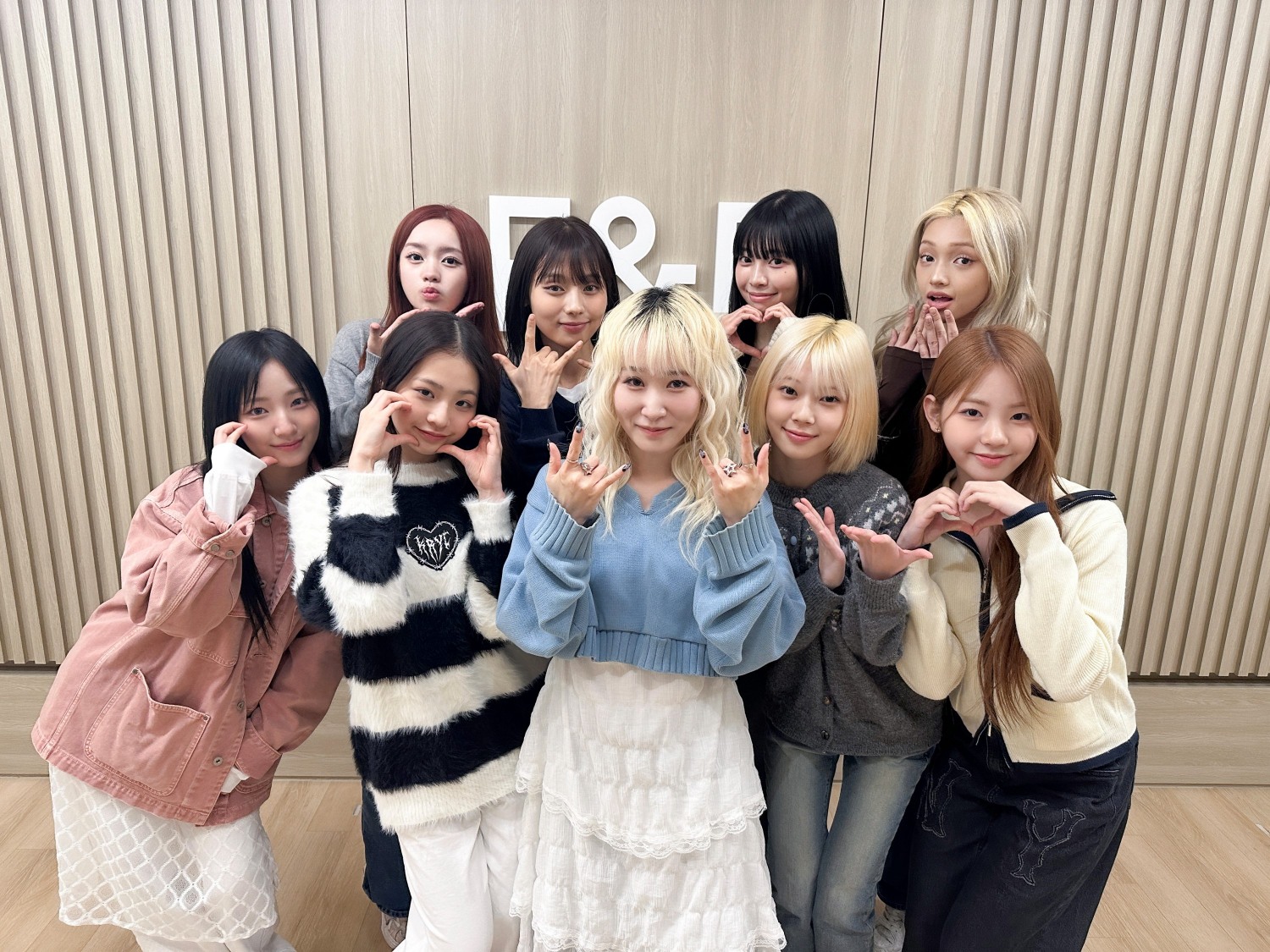 ‘4월 컴백’ 유니스, 日 대세 노아 만났다⋯차기 앨범 컬래버 성사?