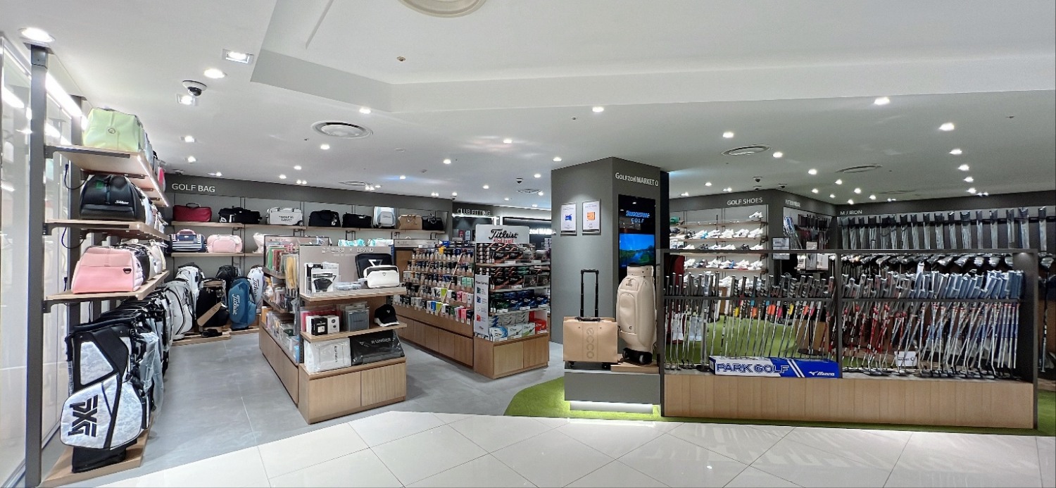 골프존마켓 울산롯데점 내부