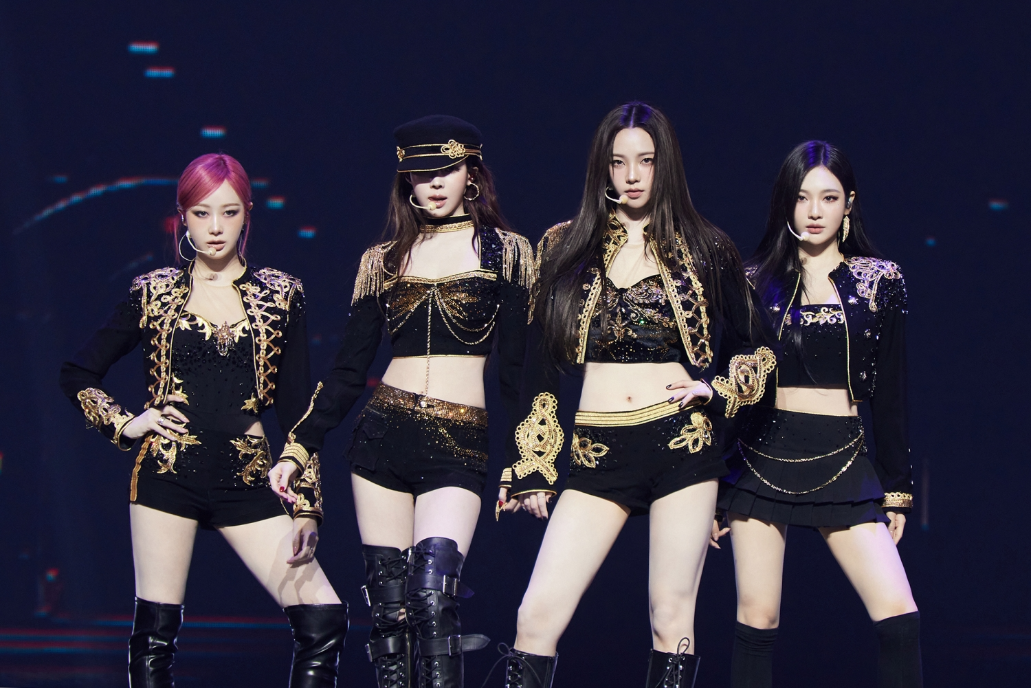 에스파, ‘무대력+팬서비스’ Max 찍었다…KSPO 돔서 두 번째 월드 투어 수미상관 피날레