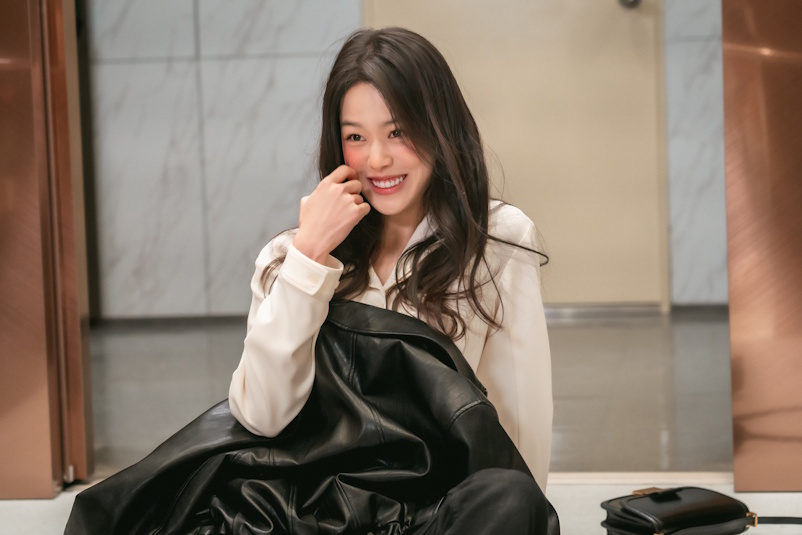 한성민, ‘빌런의 나라’ 19일 첫 방송…첫 시트콤 연기 도전