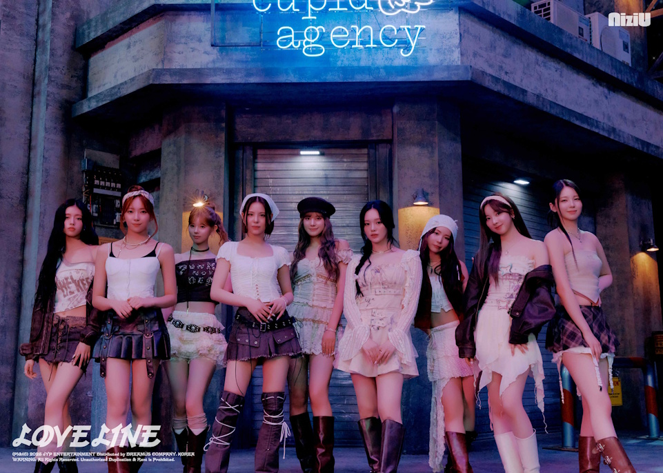 NiziU, 한국 싱글 2집 콘셉트 포토 첫 선…몽환적 순간 속 반짝이는 아홉 비주얼