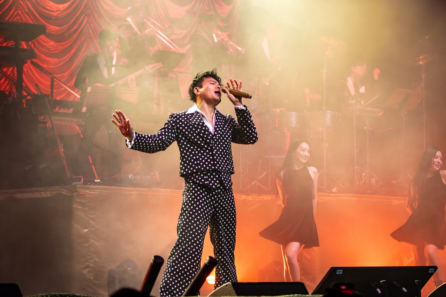 박진영, 데뷔 30주년 기념 콘서트 'Still JYP' 美 LA 공연 성료…대규모 풀밴드 화려한 라이브 무대 선사