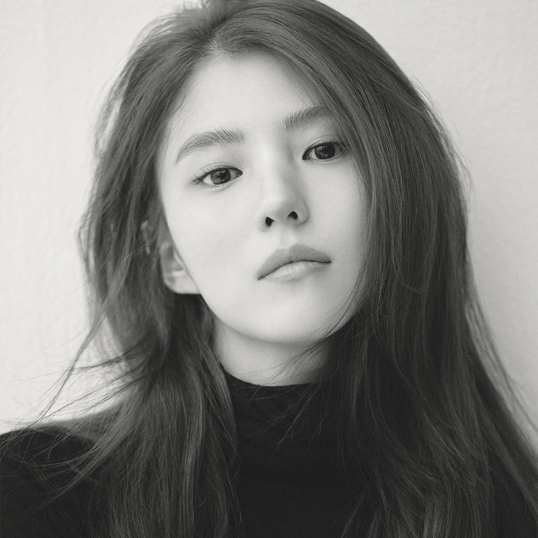 한소희, ‘하이앤드’ 여성 배우 첫 주자…데뷔 첫 월드투어 팬미팅 예열 시작