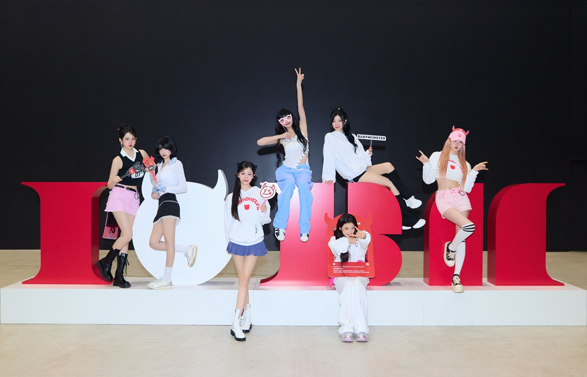 베이비몬스터, 日 음악 팬들 마음 제대로 훔쳤다…첫 투어 전석 매진
