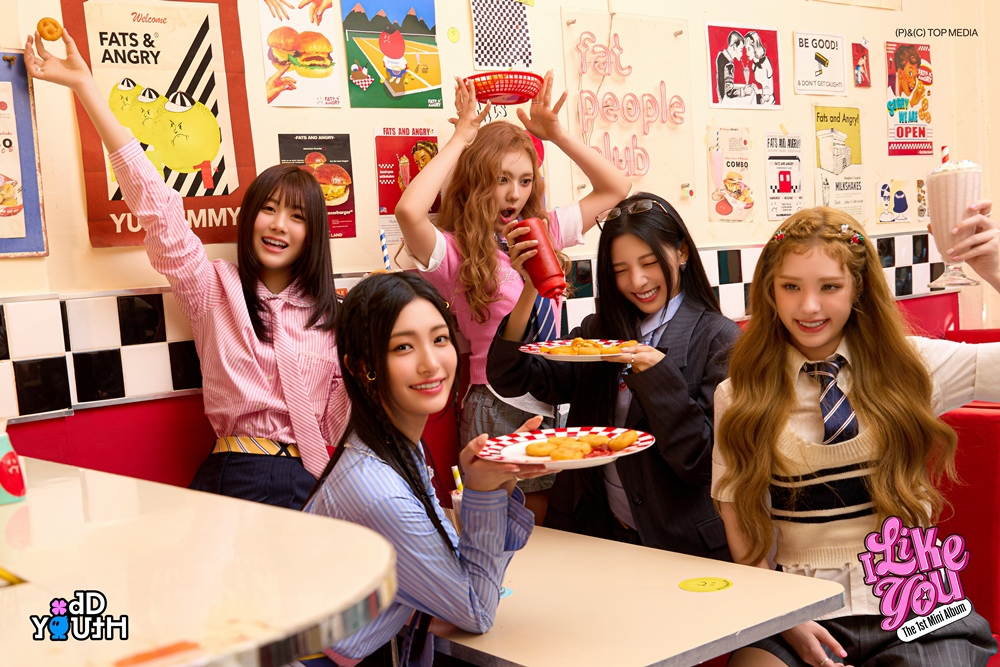 오드유스, 미니 1집 세 번째 콘셉트 포토 공개…‘눈부신 비주얼’ 눈길