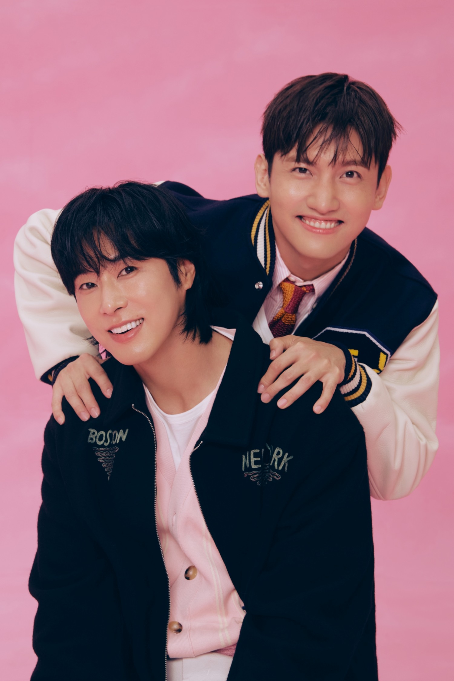 동방신기, SM과 재계약 완료…‘계속 써 내려갈 새로운 역사’ K-POP의 전설ing