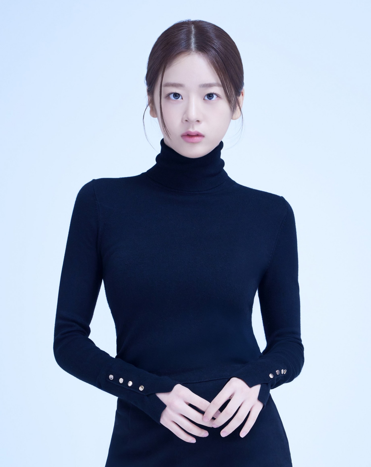 윤채빈, 맨오브크리에이션과 전속계약 체결…강태오X서강준과 한솥밥