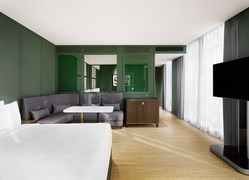 그래비티, 일상 속 활력 깨워줄 ‘에너제틱 어웨이크닝’ 패키지 선봬