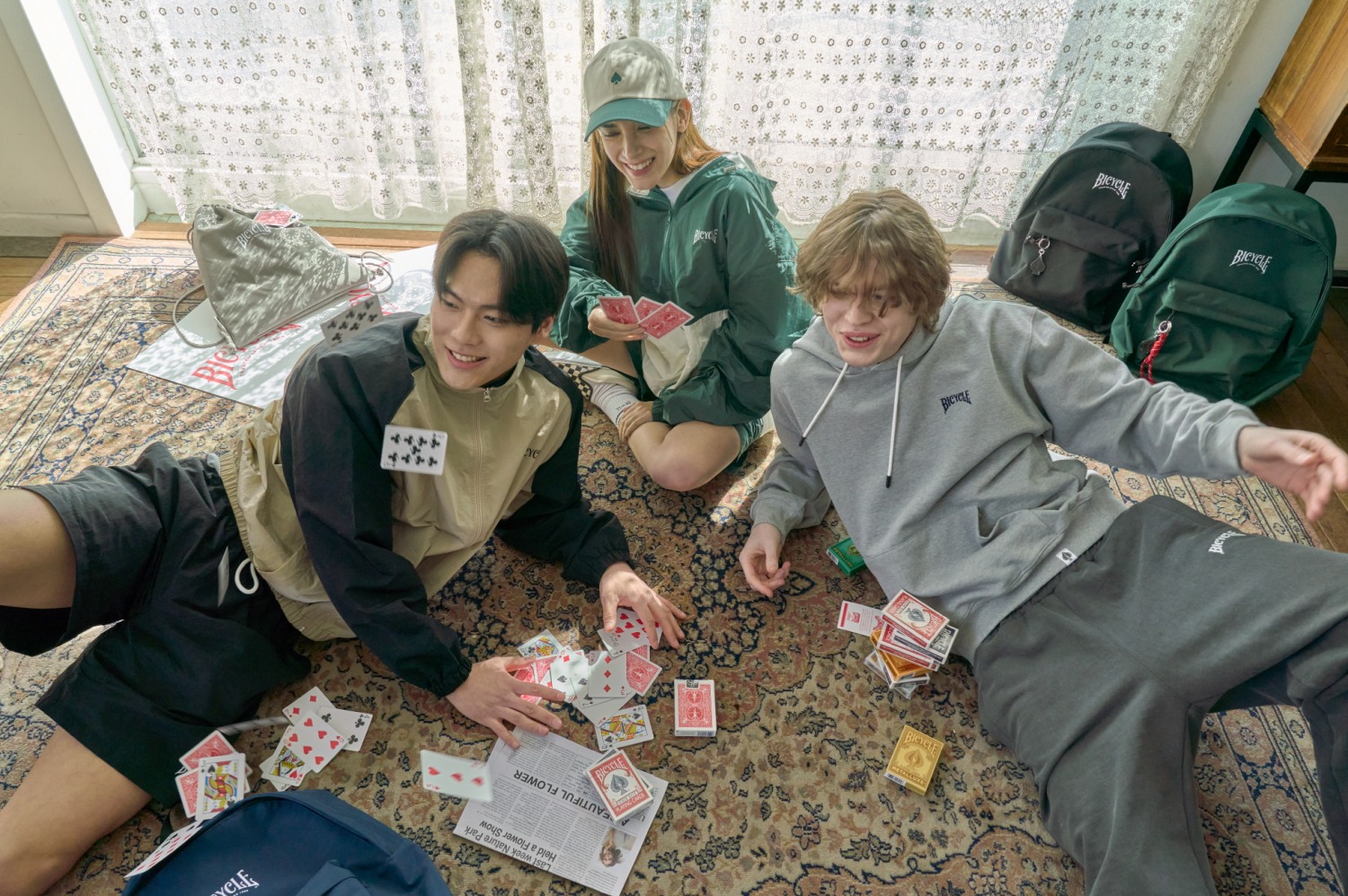 바이시클코리아, 브랜드 런칭 파티 성료…140년 역사의 카드 브랜드에서 패션 브랜드로