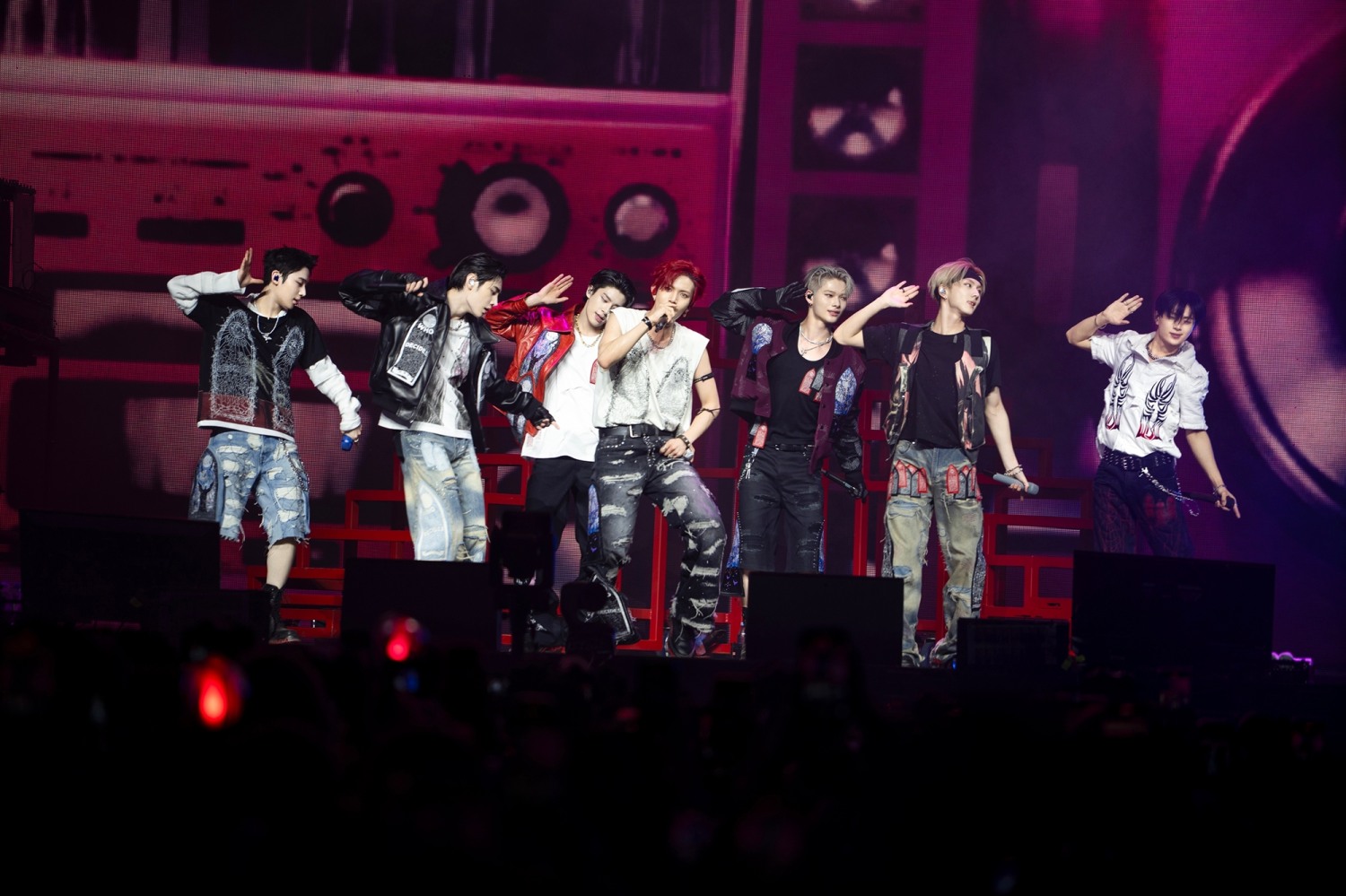 ‘코첼라’ 사로잡은 엔하이픈, 전 세계 음악팬 관심 뜨겁다…인기 지표 고른 상승