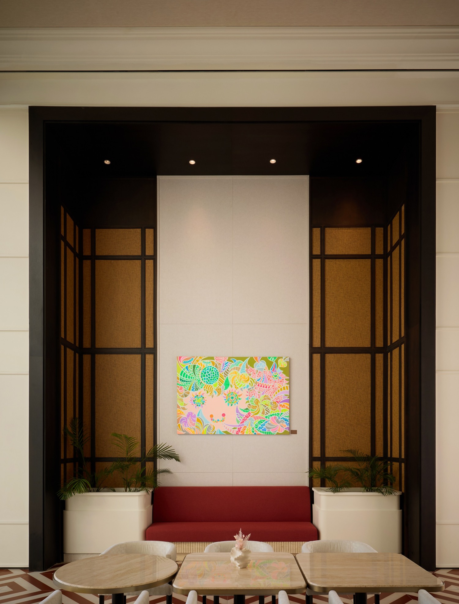 그랜드 조선 제주, 아티스트 초청 프로그램 ‘Escape into Colors: 이사라 작가와 함께하는 아트 여행’ 진행