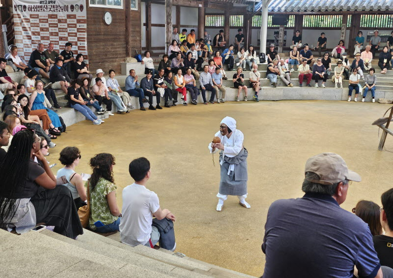 원어민보조교사 대상 '한국문화체험 배움자리' 사진 (충남교육청 제공)