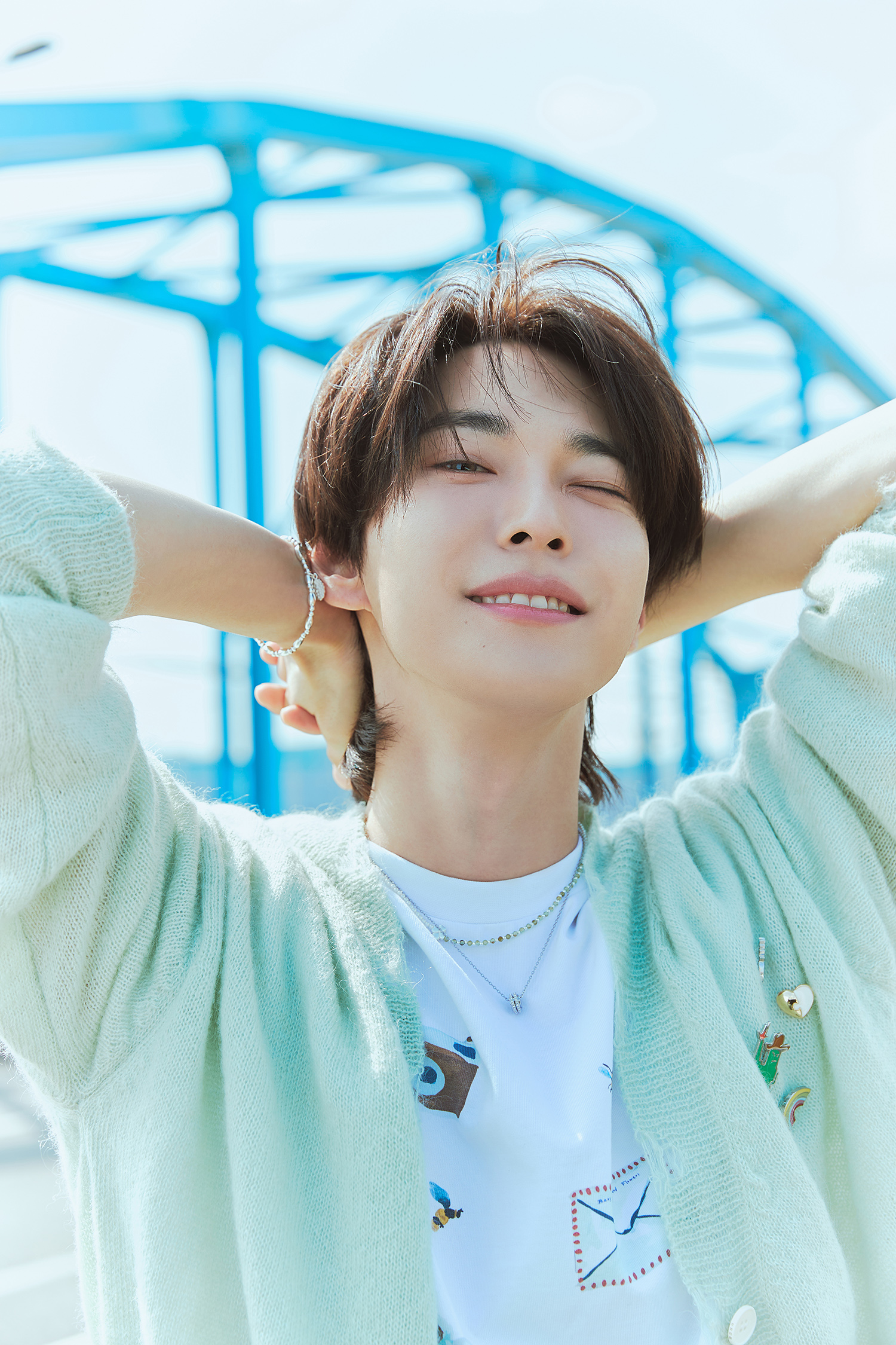 NCT 도영, 타이틀곡 ‘안녕, 우주’로 찬란한 기억과 벅찬 울림 전한다…시원한 록 사운드+파워풀한 보컬