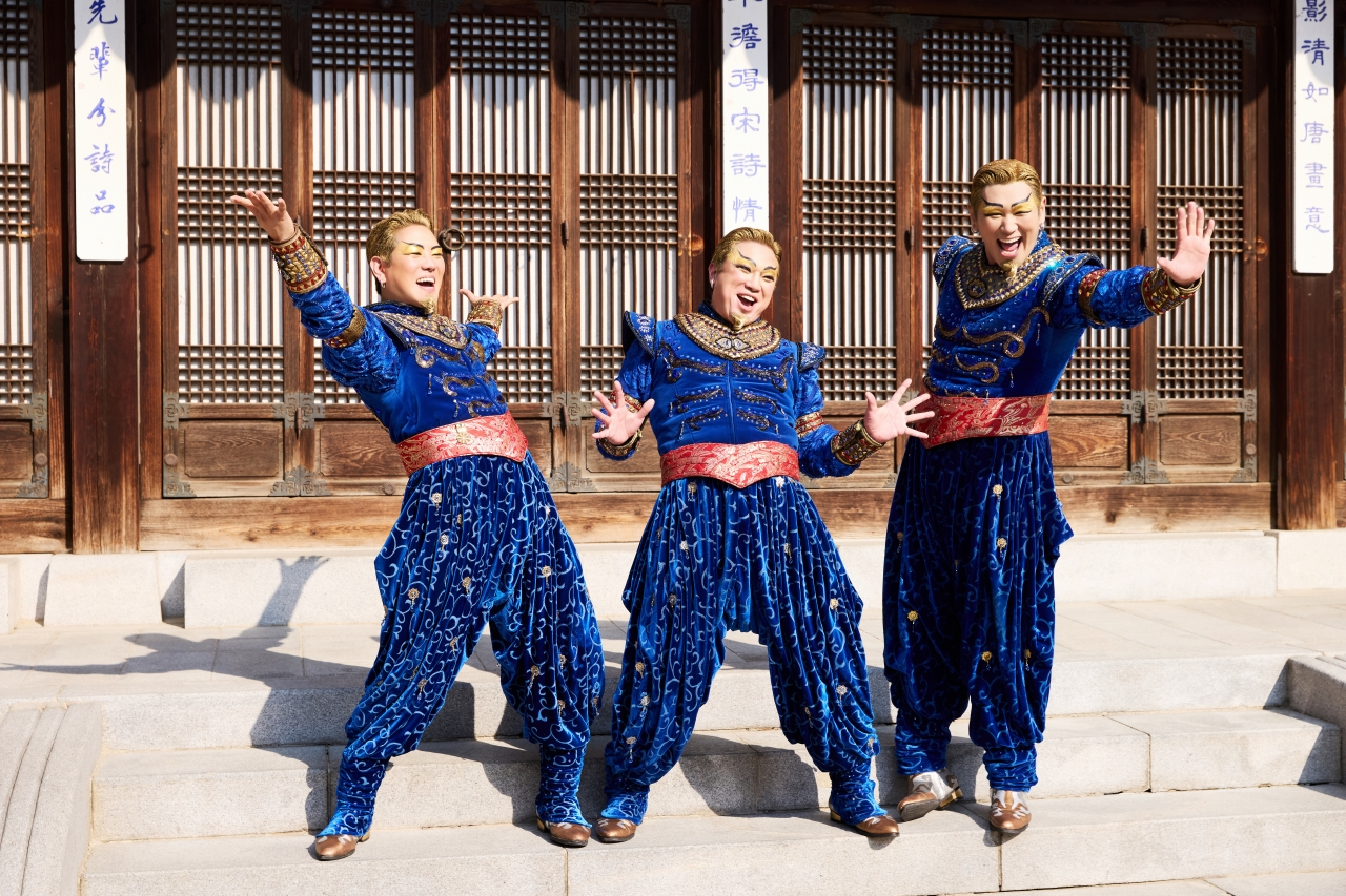 뮤지컬 ‘알라딘’ 한국 지니 정성화X정원영X강홍석, 美 ABC ‘굿모닝 아메리카’ 메들리 뮤직비디오 출연 화제