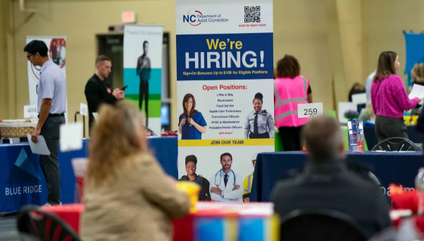(상보) 미 5월 비농업부문 고용 전월비 13만9000명 늘며 예상 상회